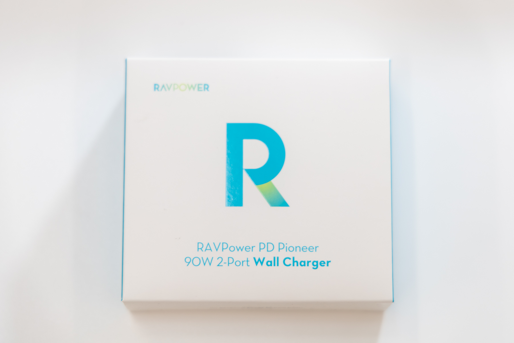 RAVPower 90W充電器
